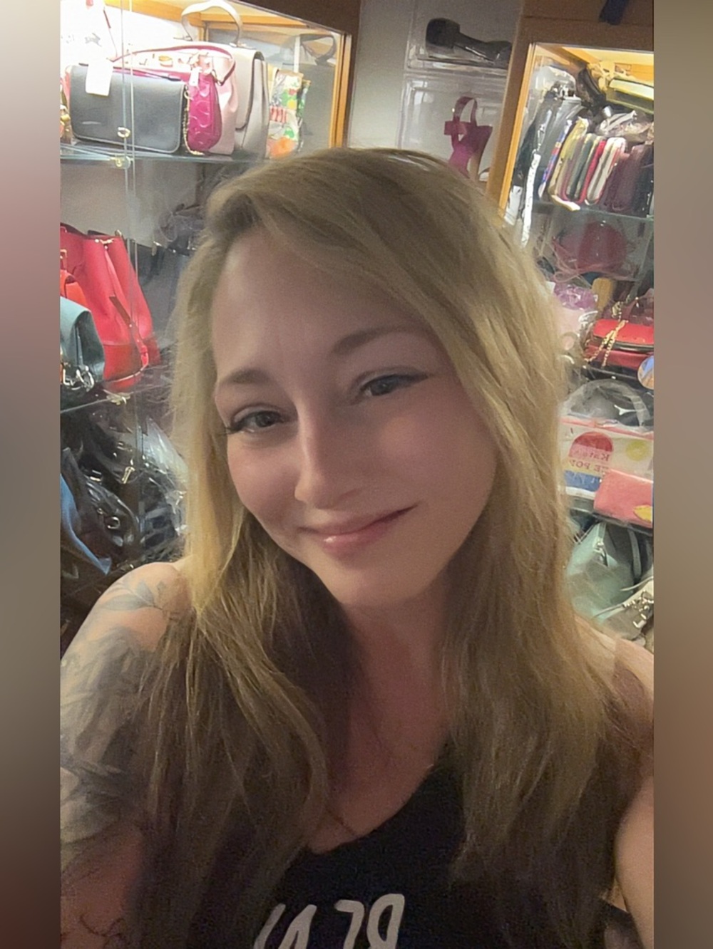 LIVE SHOW LISTING! - Picture 2 of 16